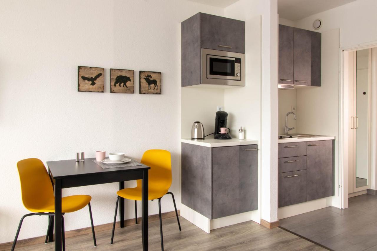 Apartment Bright - Central - Balcony - Tradefair Neuss Dış mekan fotoğraf